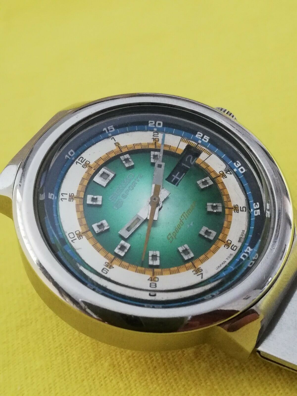 Reloj Vintage Seiko 7015-7020 speed time cronografo 1973 | WatchCharts