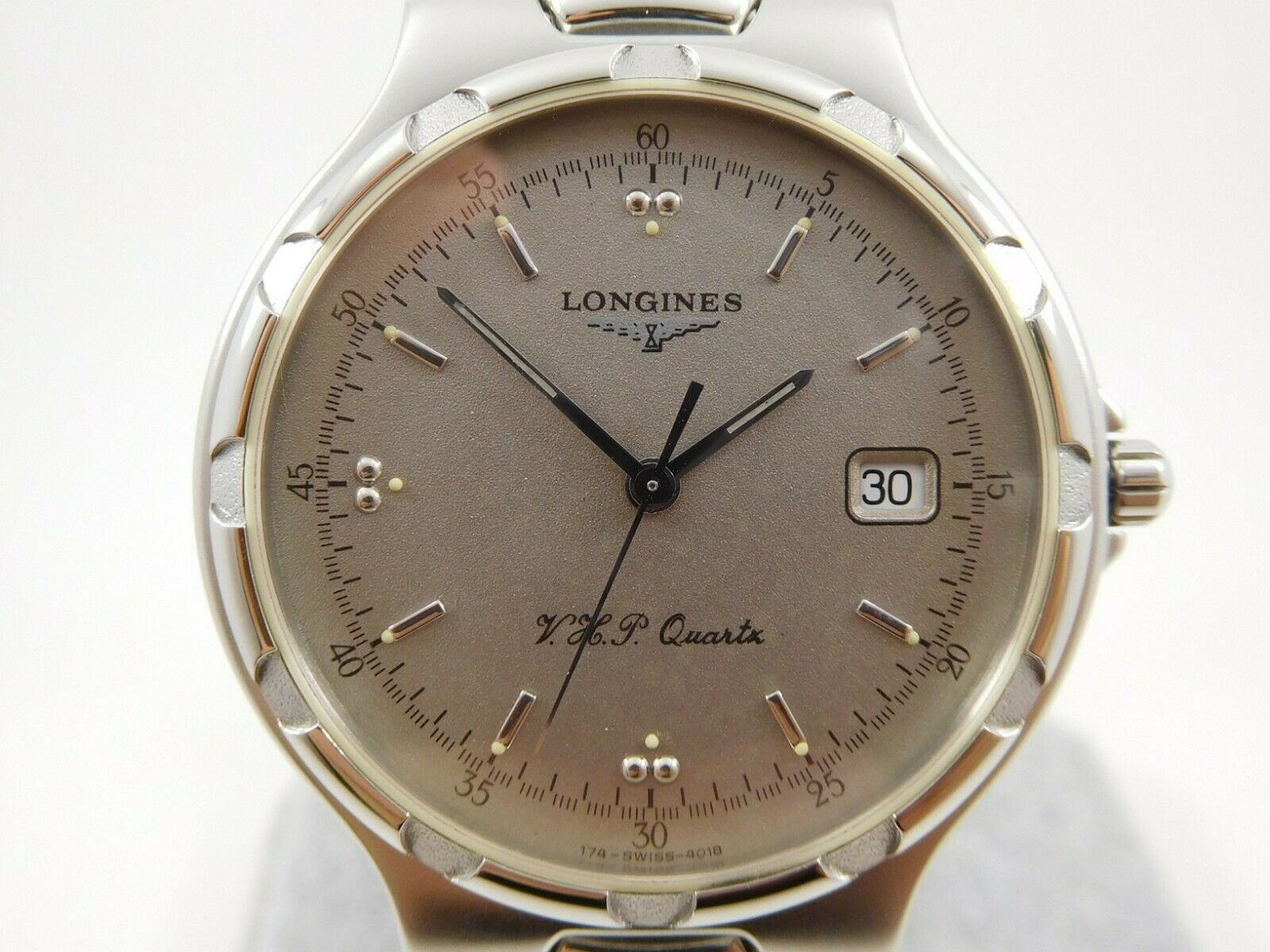 LONGINES CONQUEST V.H.P. Ref. L1.613.4 Cal. L174.4 Swiss 35mm 