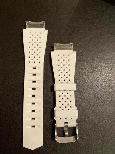 Tag Heuer White rubber strap for Connected 41 smartwatch WatchCharts