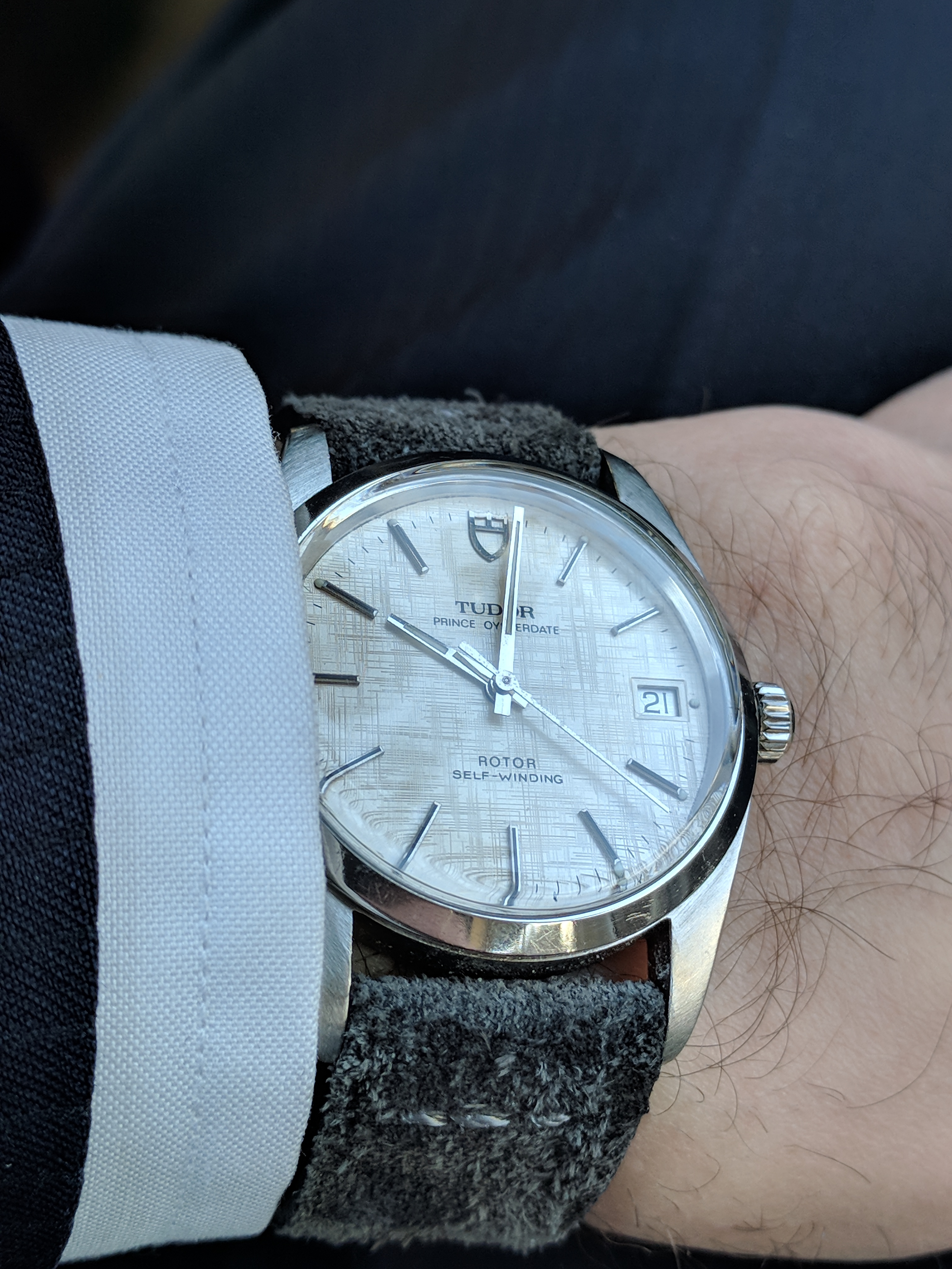 tudor prince oysterdate linen dial