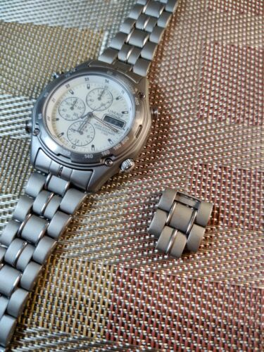 Casio LIS-001 Lineage Chronograph Rare Titanium Japan US