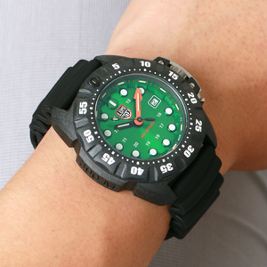 Luminox 1567 2025