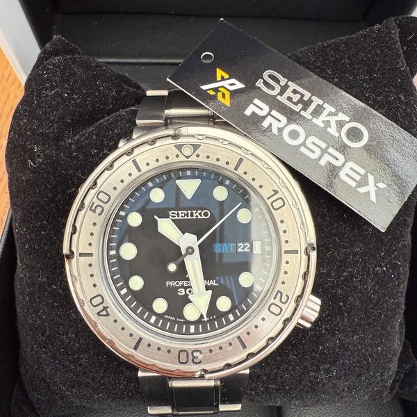 Seiko Prospex Tuna Marinemaster 300m professional divers watch ...