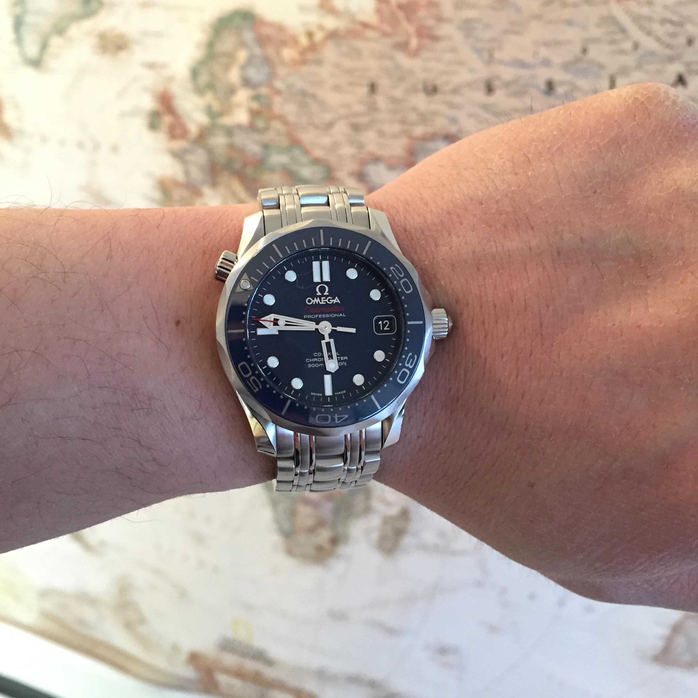 omega seamaster midsize