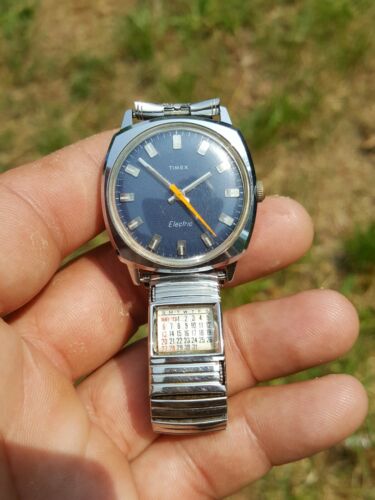 vintage 1973 Timex ELECTRIC men's blue dial & ORANGE SECOND
