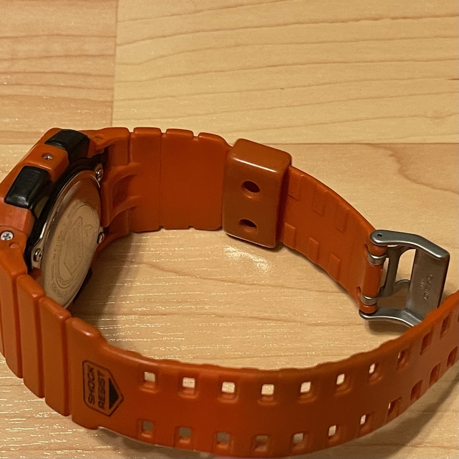 WTS] Casio G-Shock DW-D5500MR-4 Rescue Orange Square Negative 