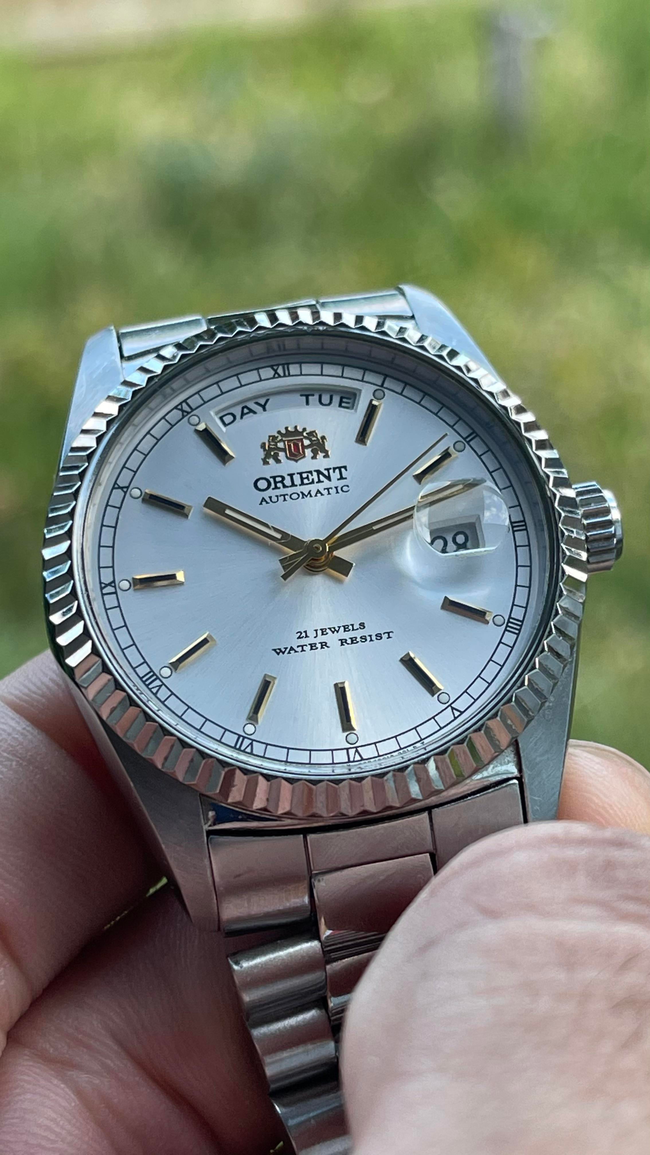 Orient 2ev03001w 2025