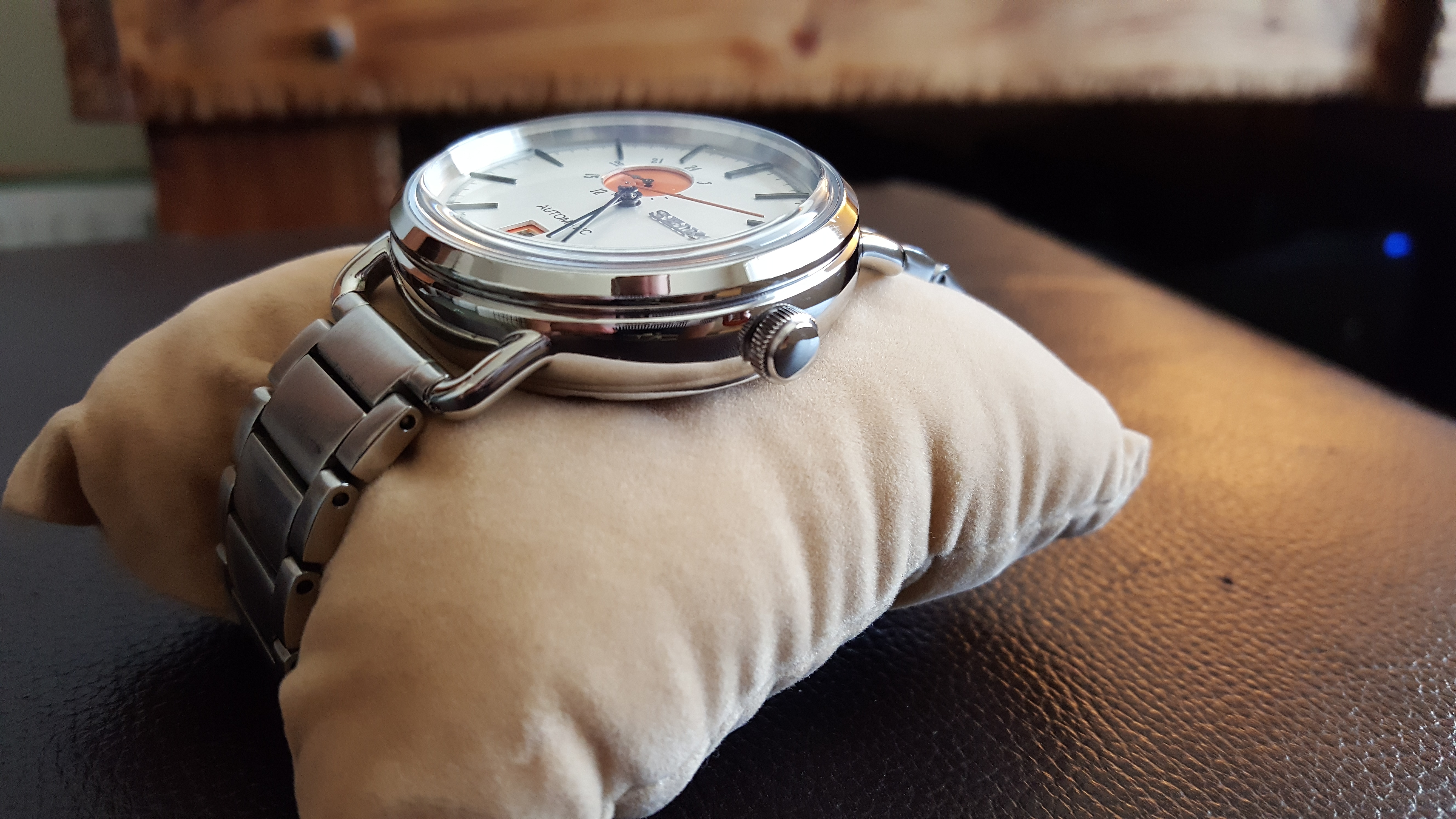 WTS] Seiko Rising Sun Orange SCVE007 | WatchCharts