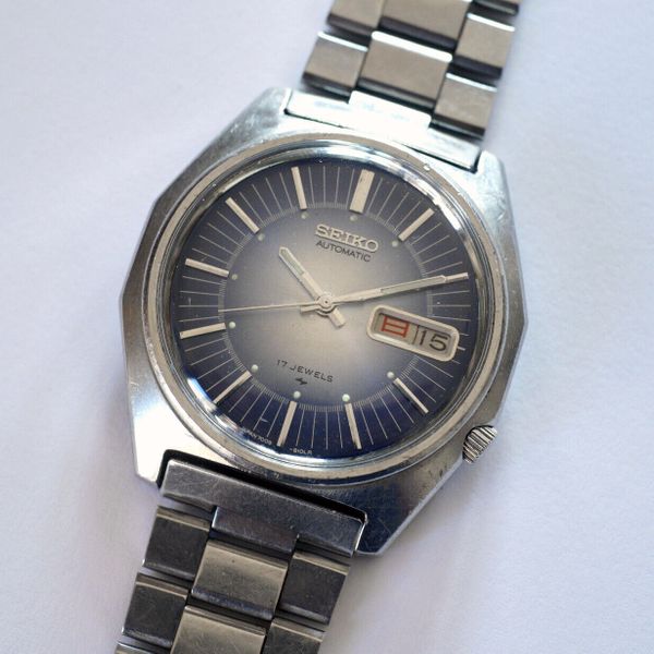 Seiko Automatic 7009-8090 made in Japan 17 Jewels - Day-Date Kanji ...