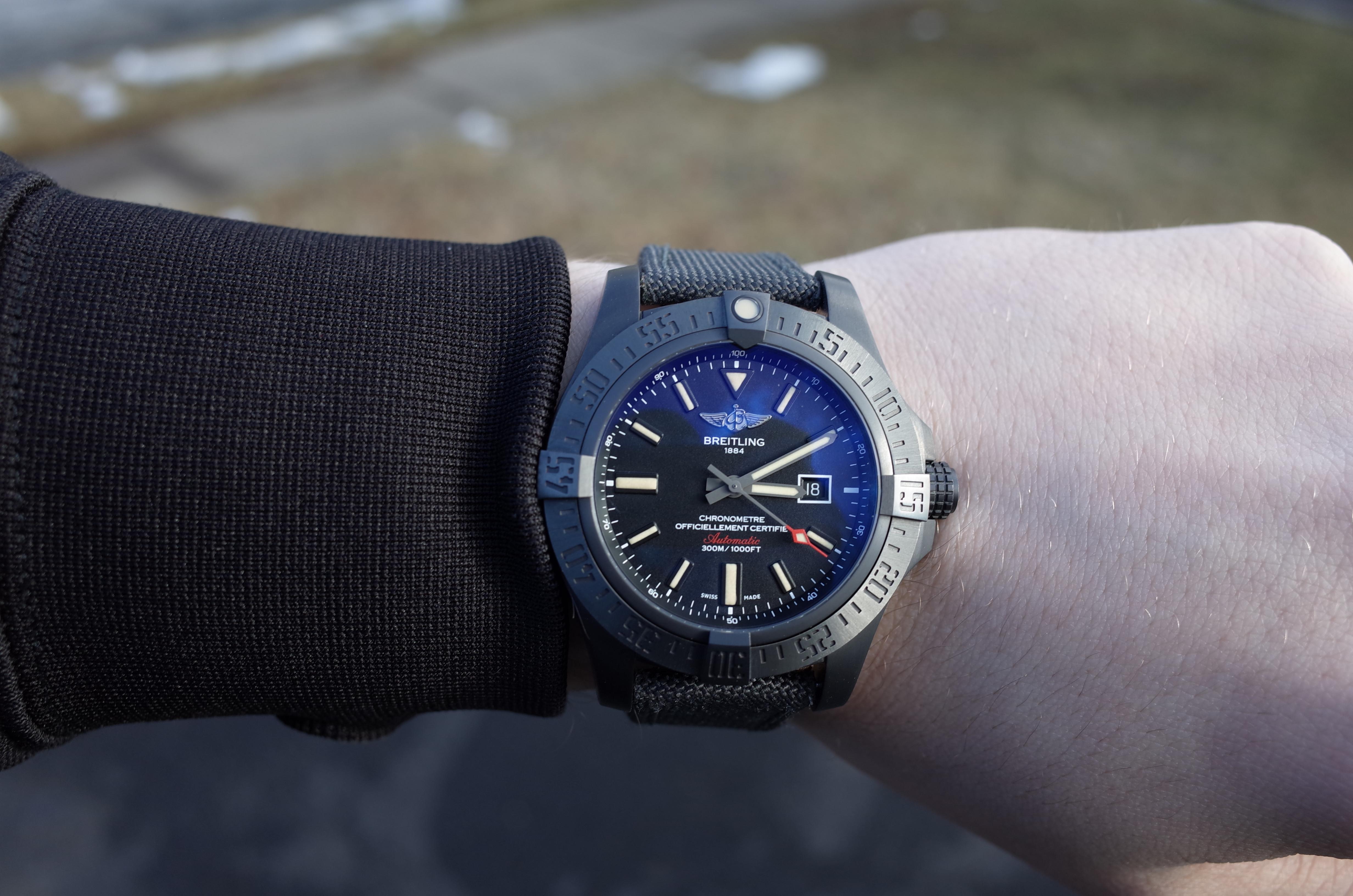 breitling avenger blackbird 48