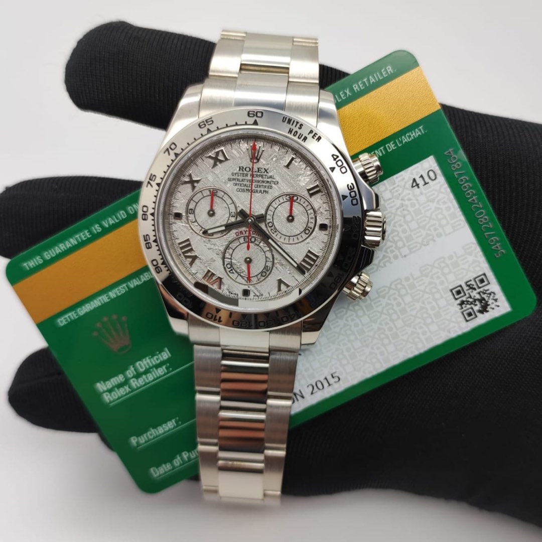 Rolex daytona shop red hands