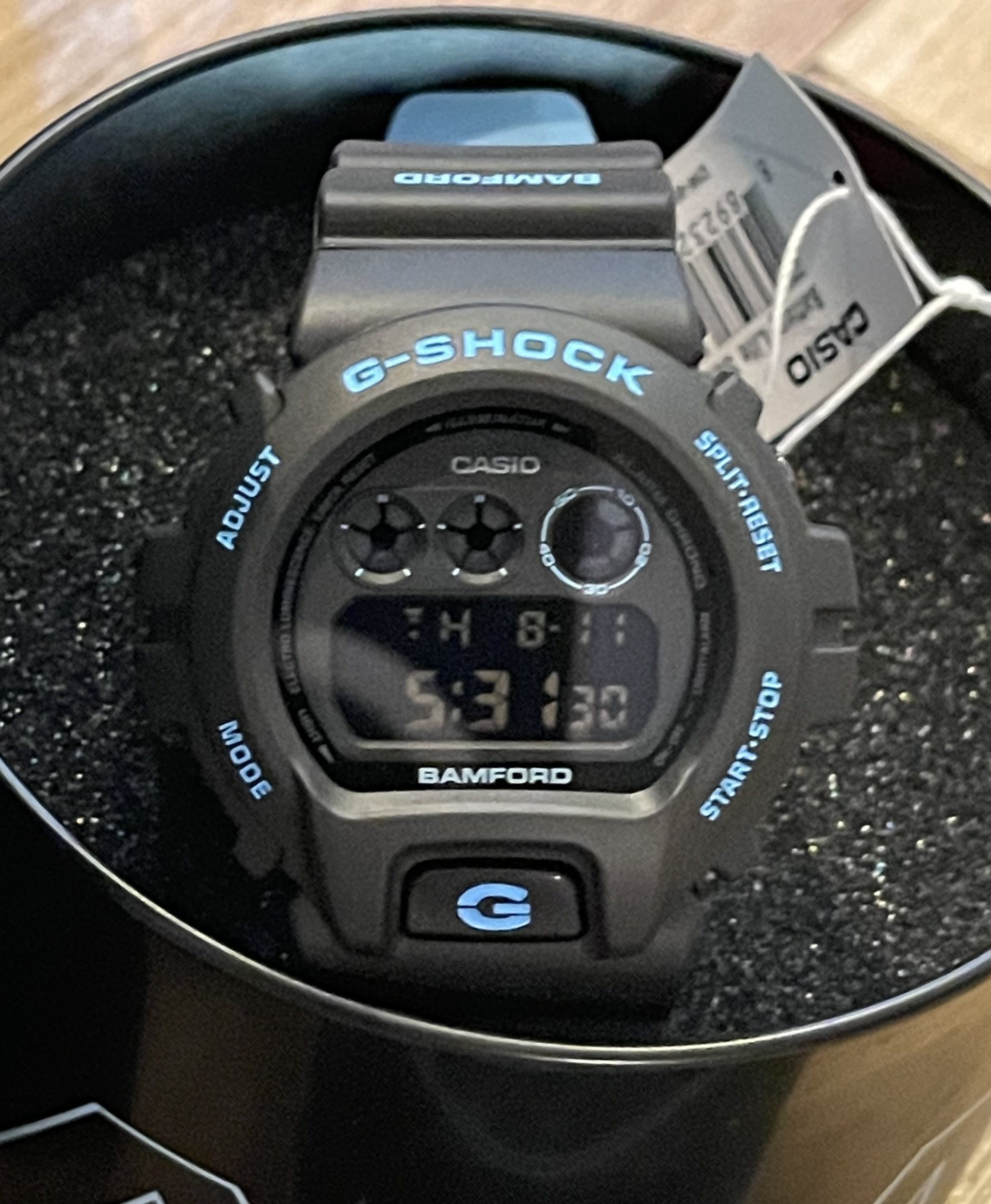 Casio G-Shock (DW6900)