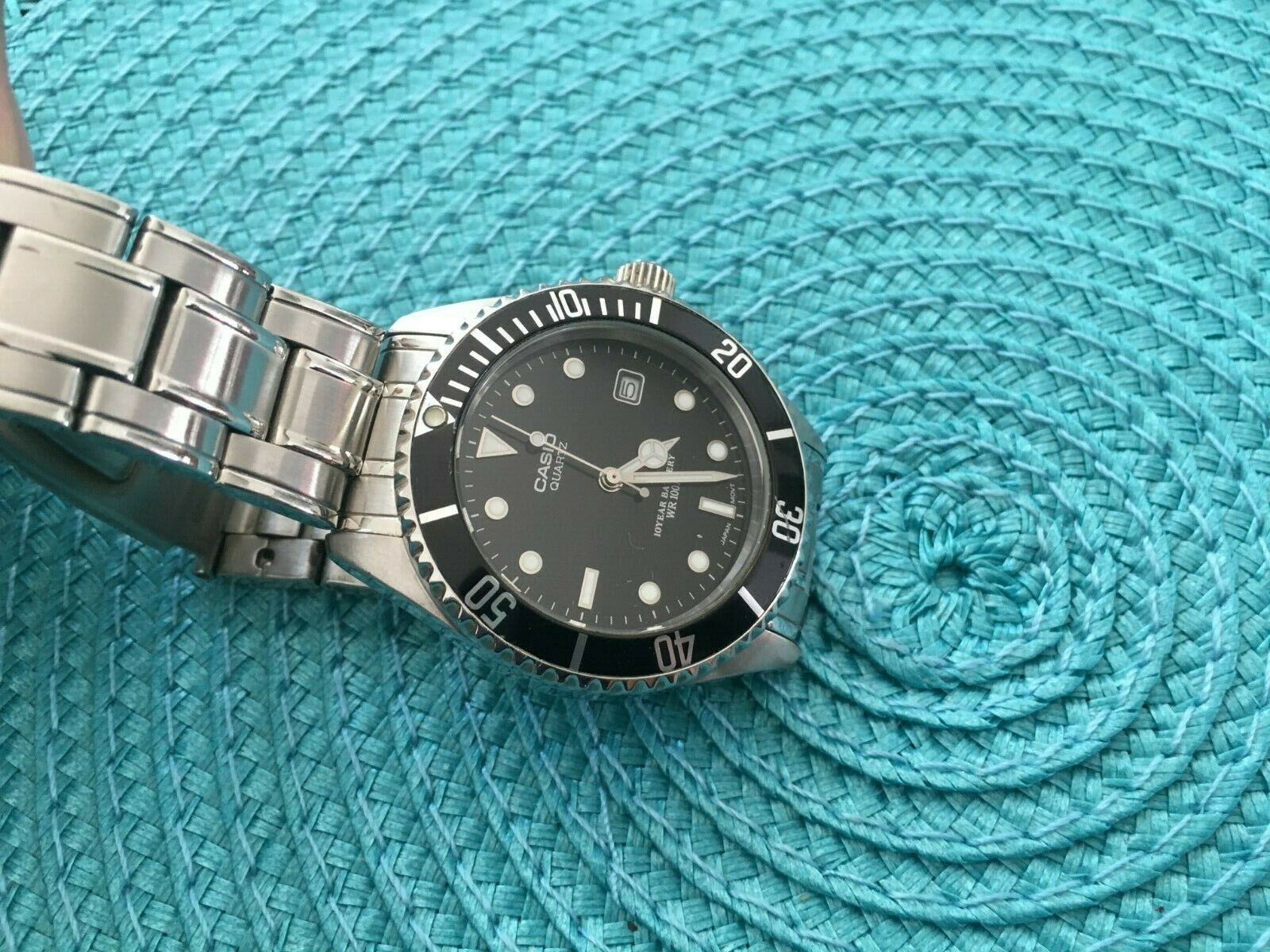 CASIO QUARTZ DIVER STYLE WATCH 10 BAR STAINLESS 2719 MTD