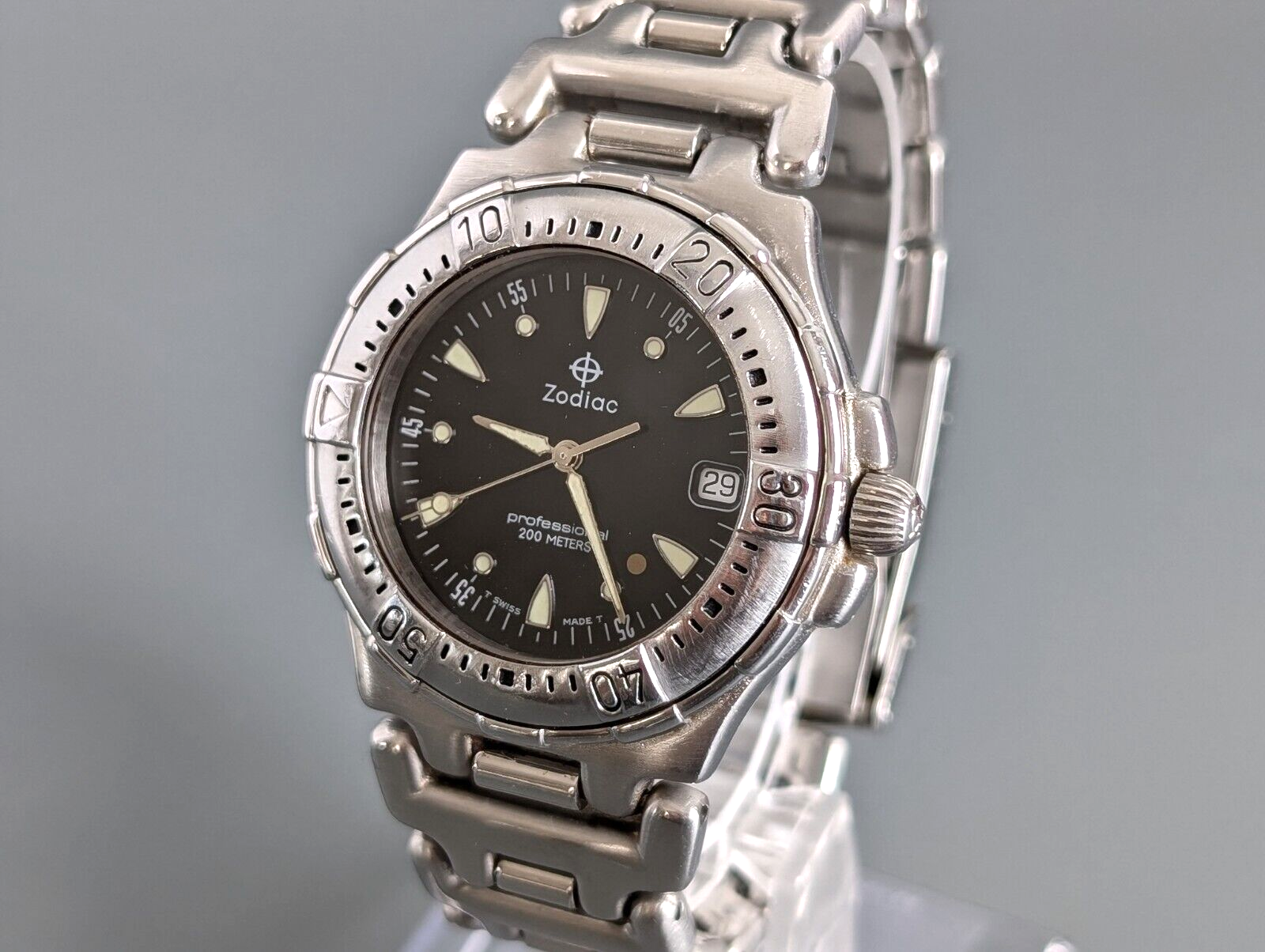 ☆Zodiac Professional Quratz Used☆ Zodiac Professional 306.28.08 Date 200m Men's Quartz Watch Black