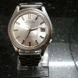 62GS系デザイン セイコー Sportsmatic 820 7625-8140 Seiko Men's Stainless Steel Sportsmatic Calendar 820 Watch w/ Date