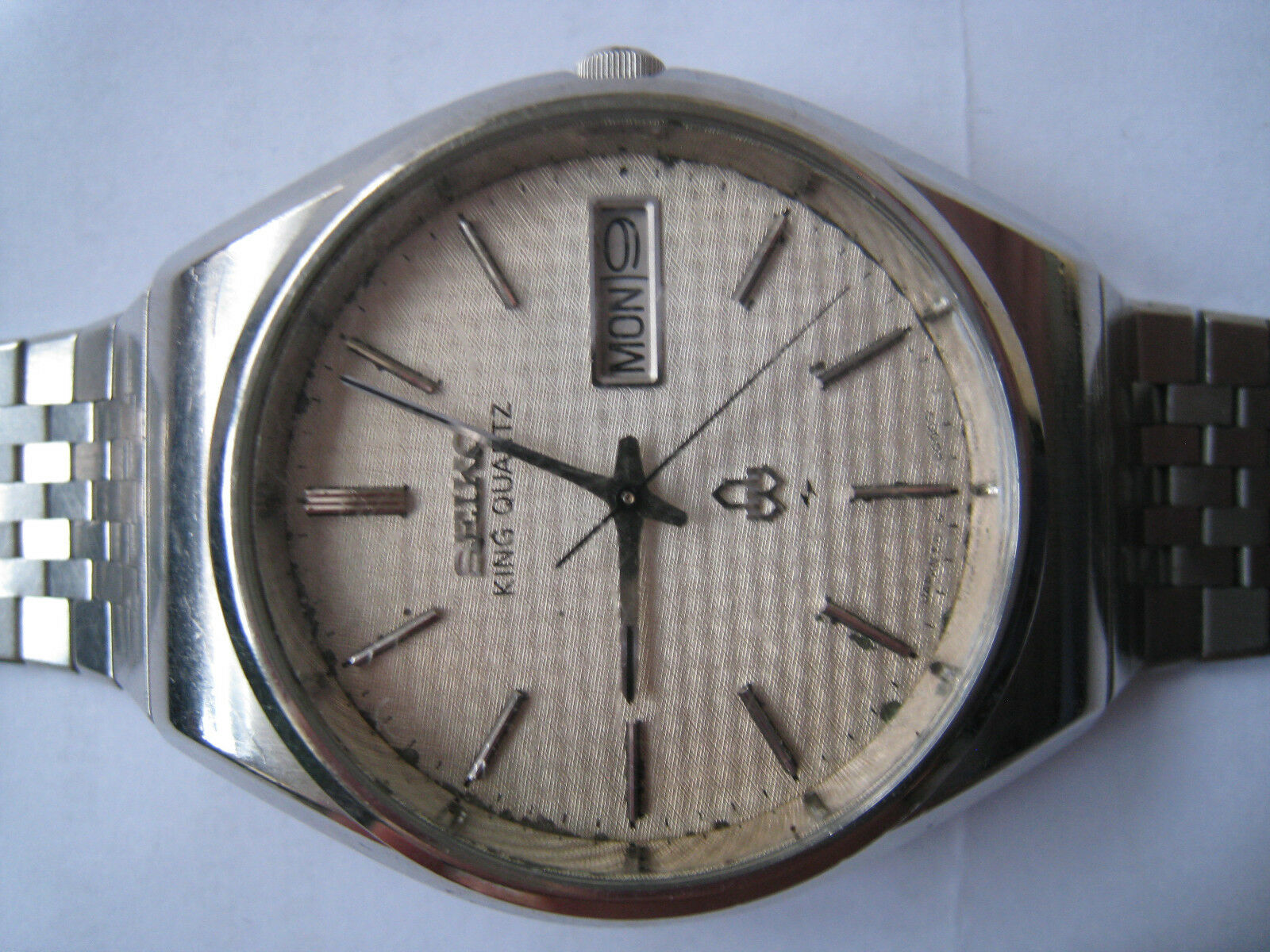 seiko-king-quartz-5856-8001-price-specs-market-insights-watchcharts