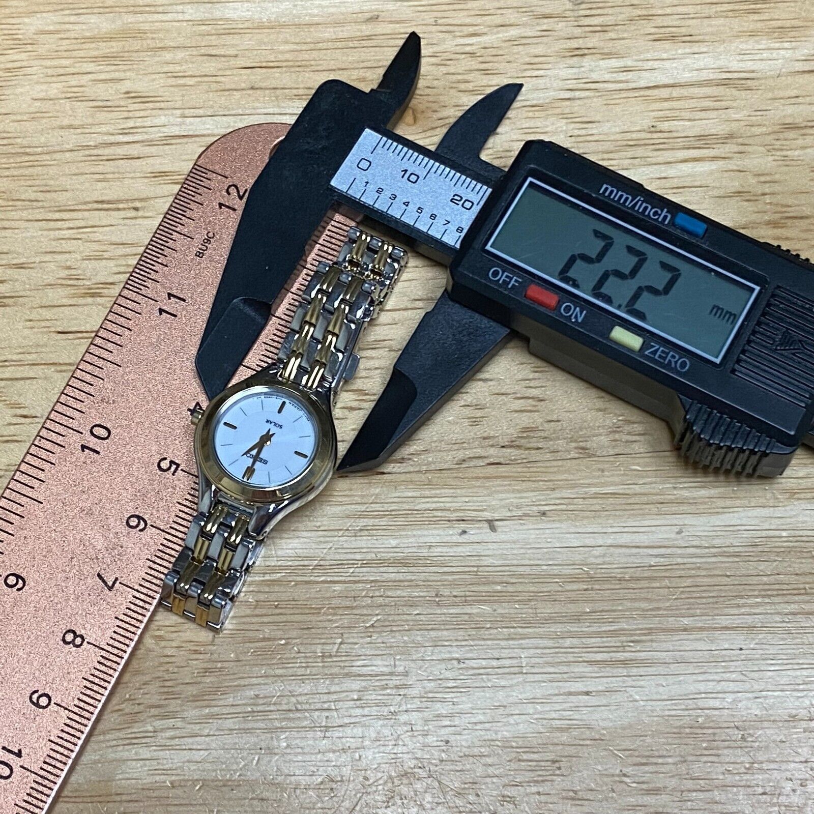 雪子 Seiko Ladies Seiko Diamond Collection Watch 001-210-01512