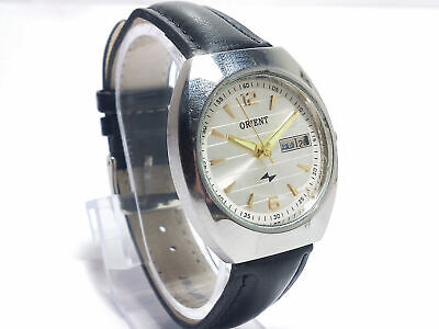 Vintage Orient Automatique 46941 Mouvement Jour Date Analogue