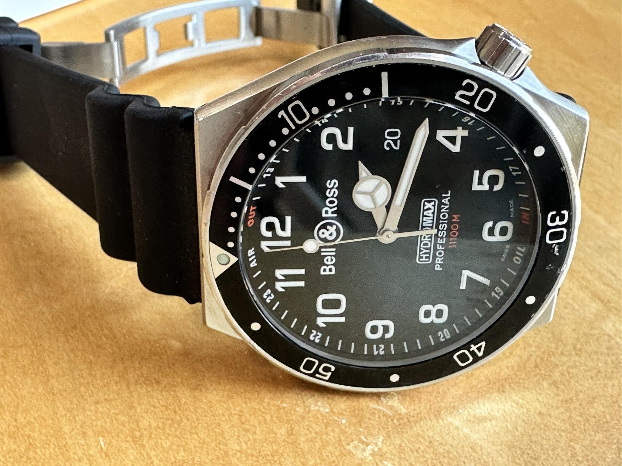 WTS Bell Ross Hydromax 11 000M diver new battery strap and