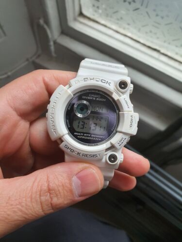 CASIO G-SHOCK FROGMAN ICERC 2006 DOLPHIN/ WHALE GW-206k-7JR WHITE