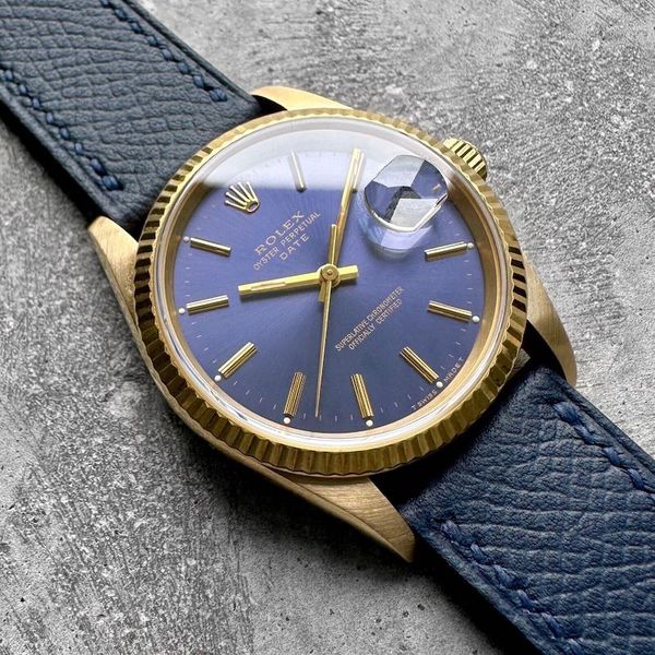 Available for sale is a 1989 Rolex 34mm 18 Karat solid yellow gold ...