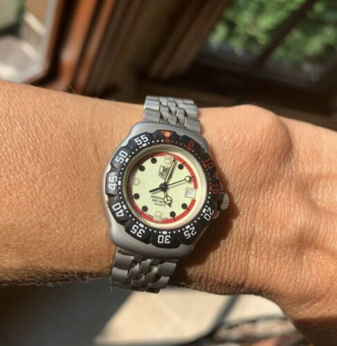 Tag heuer formula 1 yellow outlet face