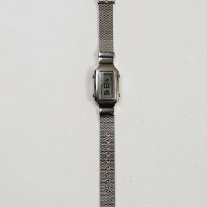 UNIQUE Women's Vintage 1997 JAPAN DIGITAL Watch CASIO 