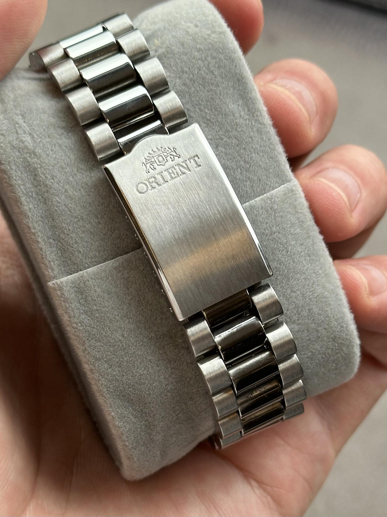 WTS Rare Blue First Generation Orient Batonhand Daydate FEV03001DY w bracelet and original box movement serviced 760USD WatchCharts