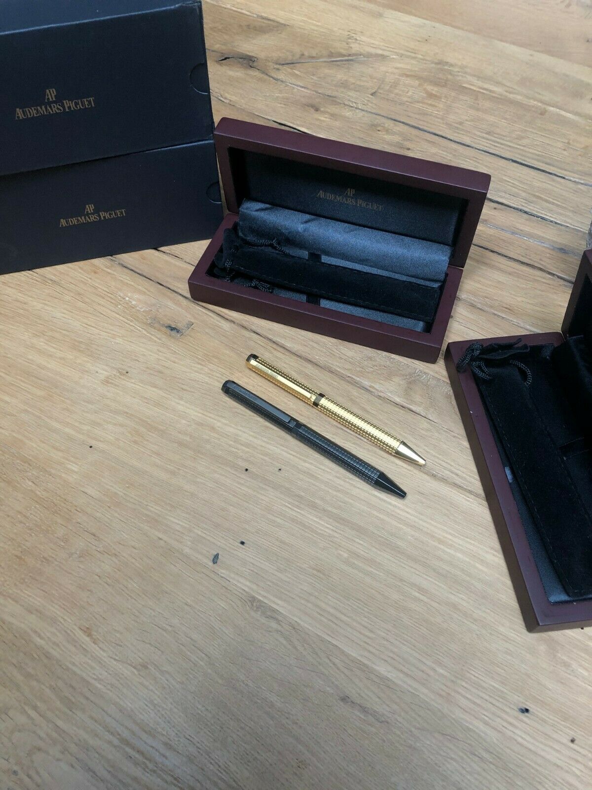 NEW Audemars Piguet Royal Oak Authentic Pen Silver Black and Gold