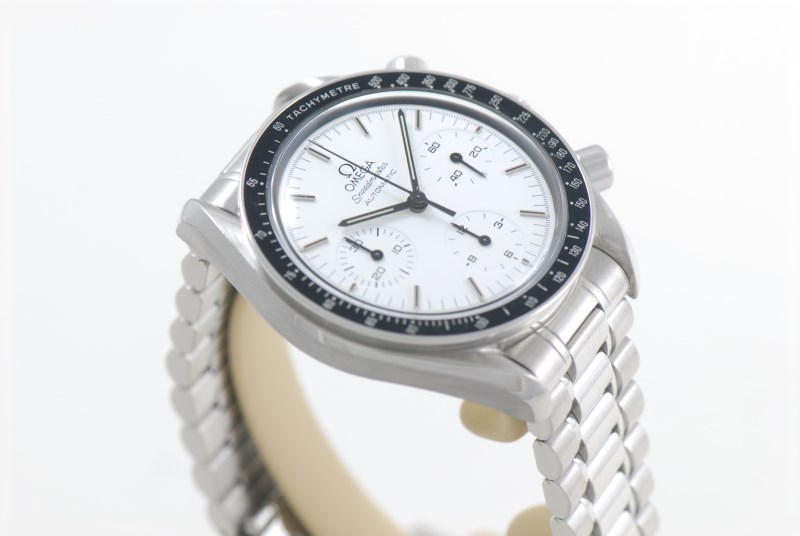 omega speedmaster automatic white dial