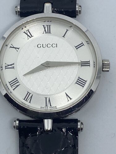 GUCCI 2040M MENS UNISEX QUARTZ WATCH RARE STEEL CASE LEATHER STRAP STUNNING WatchCharts Marketplace