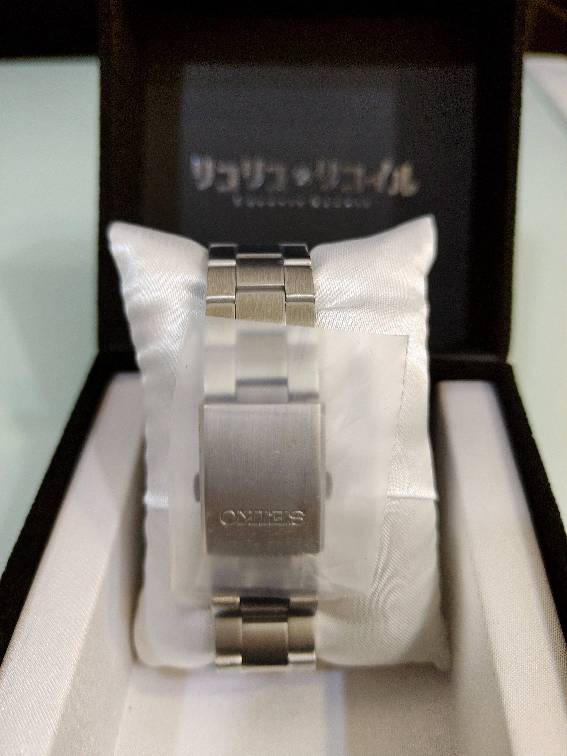 LIMITED EDITION Lycoris Recoil x Seiko Wrist Watch SZER109