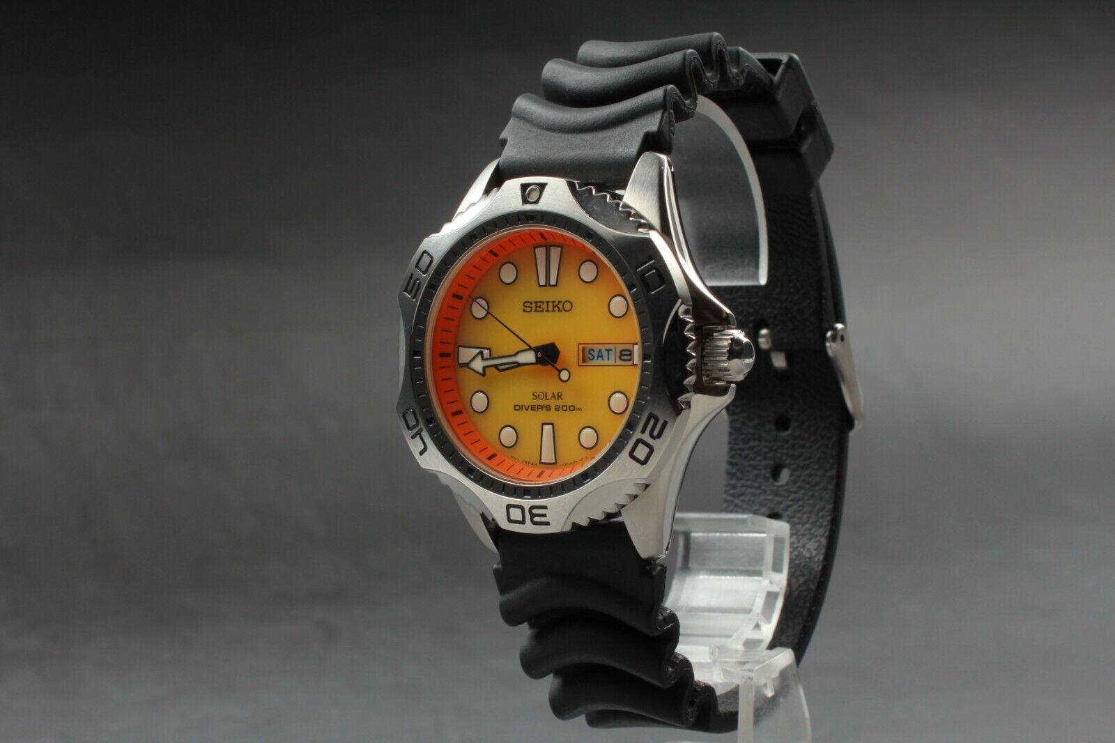 Exc+5] V158-0AE0 SEIKO SOLAR DIVER'S 200m ORANGE 200m w/BOX From