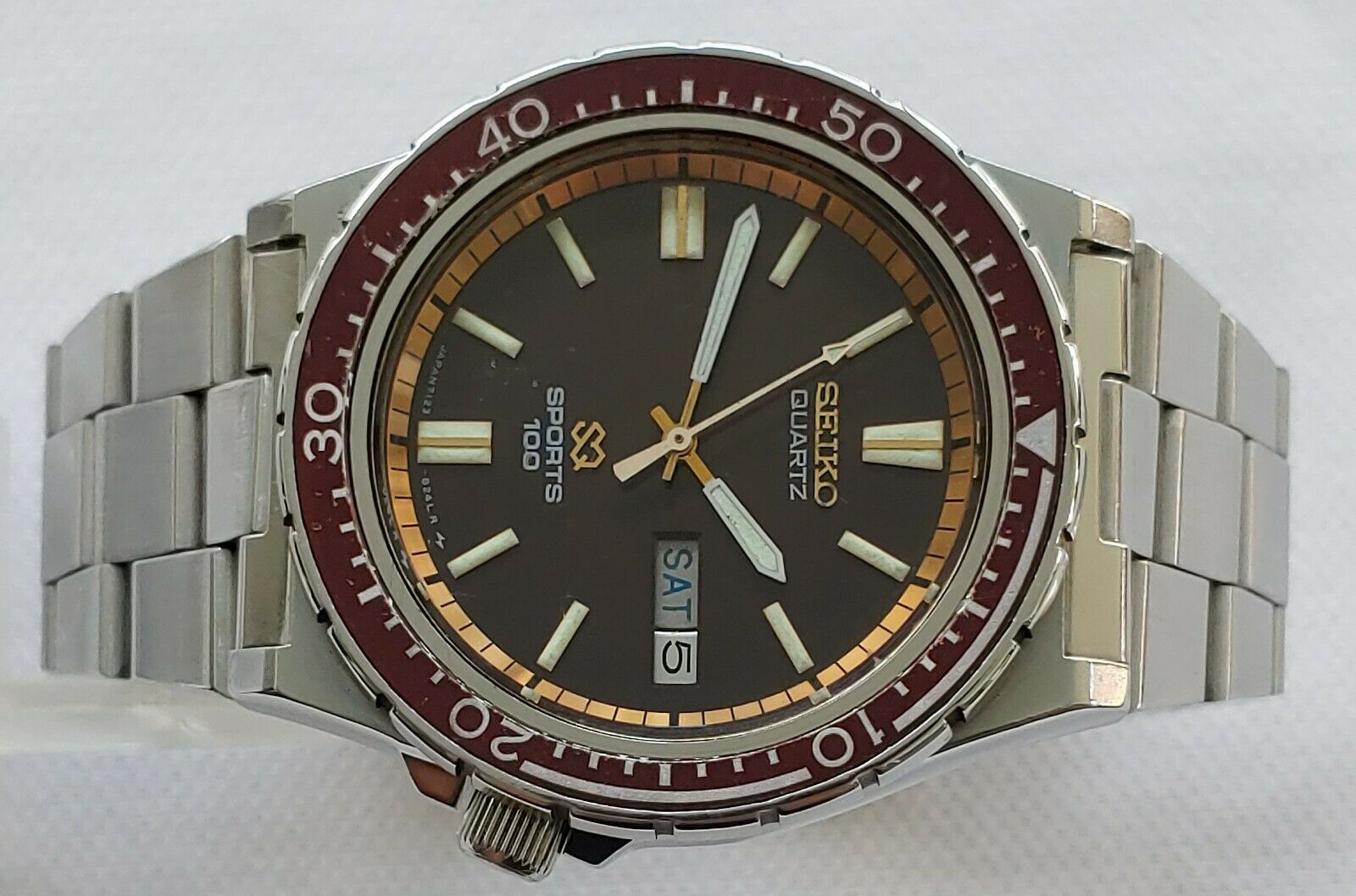 SEIKO SQ 7123 823B Viggen Sports 100 April 1981 WatchCharts