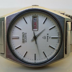 vintage rare seiko type 2 quartz 7123-7080 wristwatch for