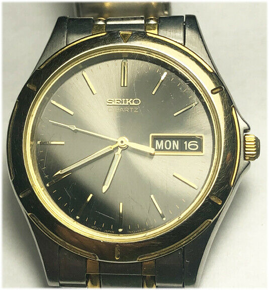 Vintage Seiko Men's Watch 7N43-6A09 Day/Date Stainless Steel | WatchCharts