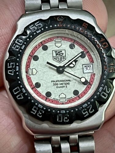 Ladies 28mm TAG HEUER Professional 200m Quartz Formula 1 SS Watch