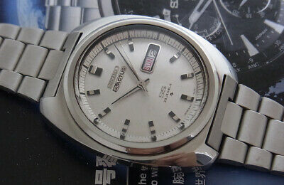 SEIKO 5　ACTUS SS 23JEWELS 6106-7420 セイコー Seiko 5 Actus SS 6106-7420 JDM Cushion Shaped Silver