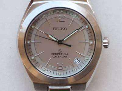 Seiko SUS 8F32-00B0 Perpetual Calender Quartz Mens Authentic