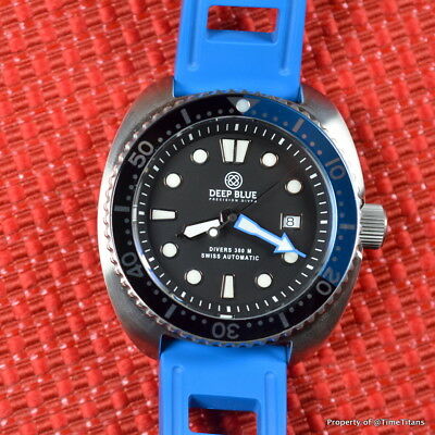 deep blue military diver 300 swiss automatic