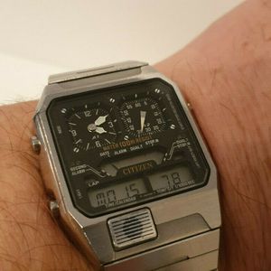 SUPERB 1985 8984 CITIZEN ANA DIGI TEMP VINTAGE ROBOT FACE