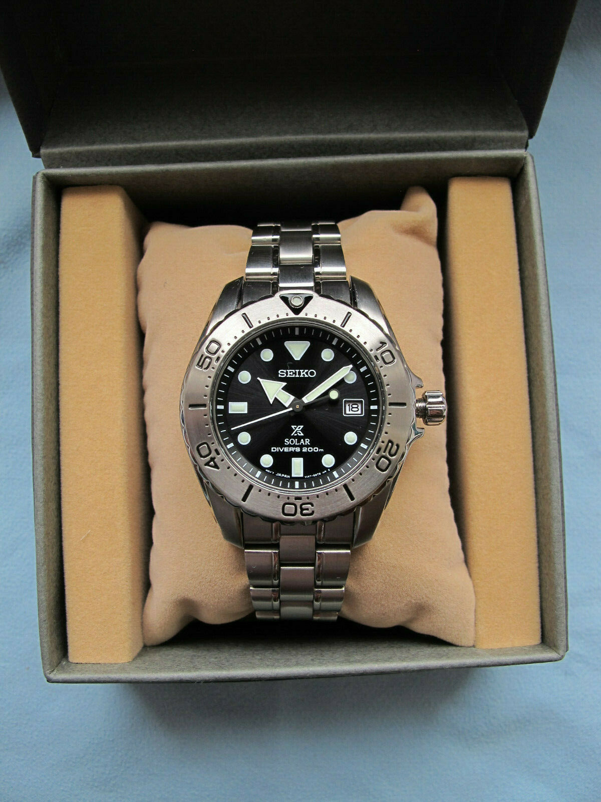 Seiko SBDN015 midsize Solar Ti Diver's watch w/ boxes, manuals, hangtags,  links | WatchCharts
