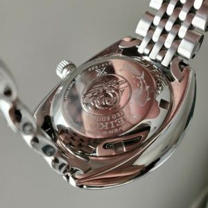 WatchDaddy - Seiko Zimbe Turtle in Jubilee bracelet is a win