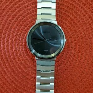 OPEN BOX Never Used Seiko Men's Solar Essentials Black Dial Steel Watch  SNE479 | WatchCharts