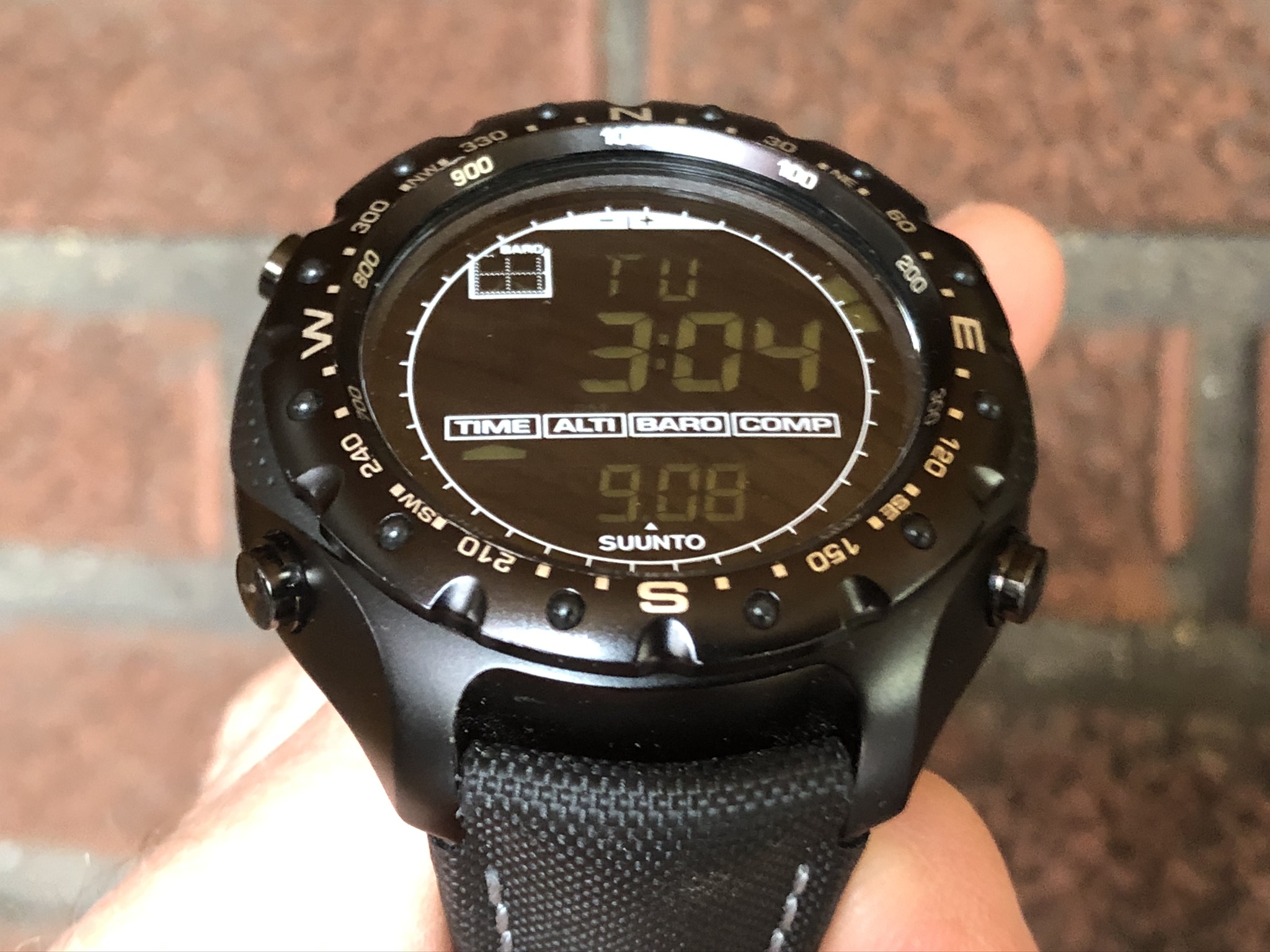 Suunto X-Lander Military / long discontinued in outstanding condition |  WatchCharts Marketplace