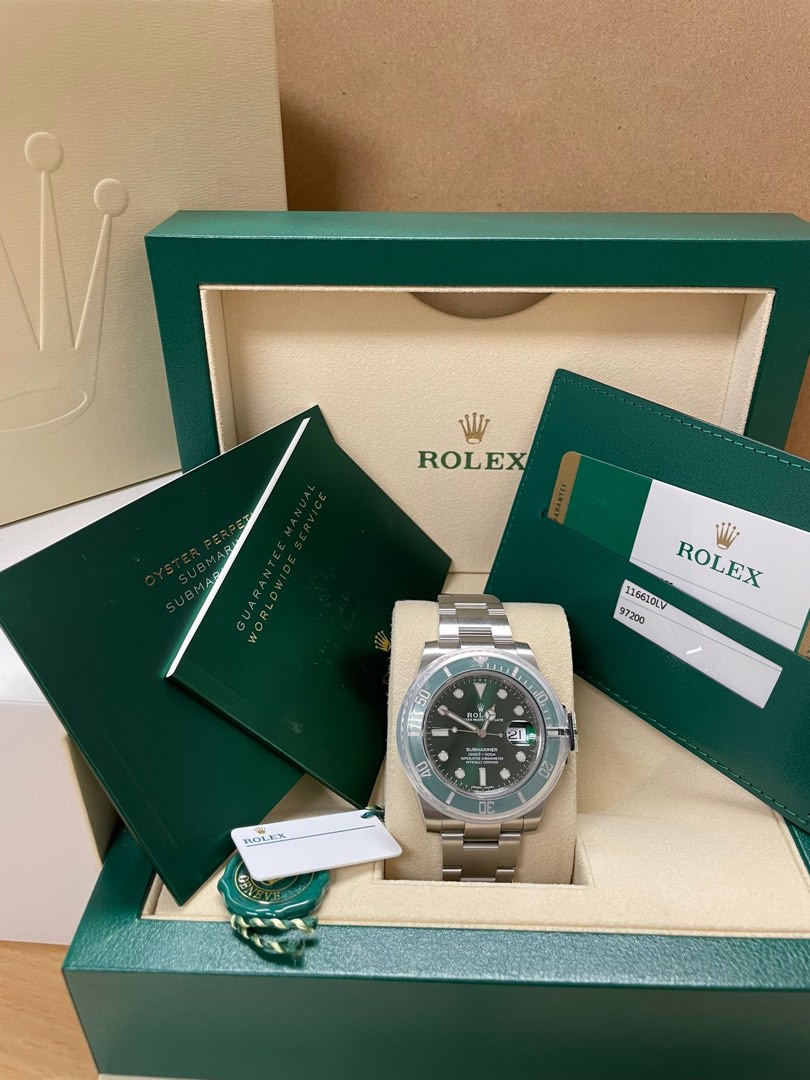 MINT 2020 Rolex Submariner Hulk 116610LV Green 40mm Ceramic Watch