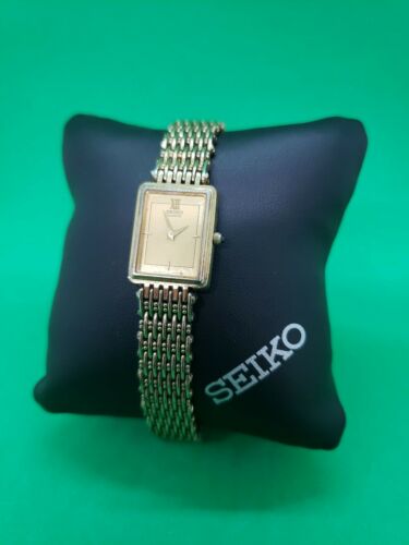 Vintage Seiko Quartz Women's watch 7320 5249 New Energizer Battery