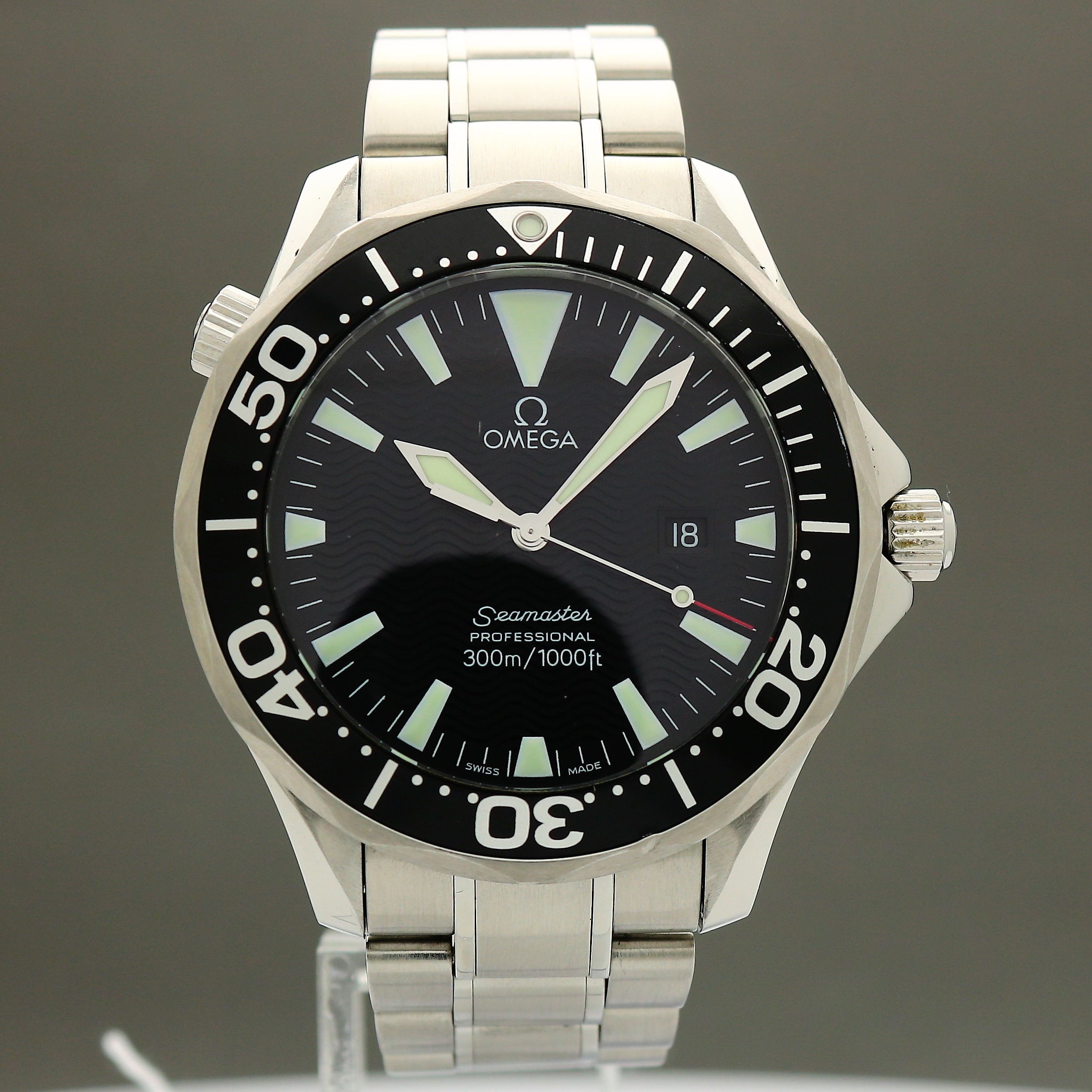 Omega Seamaster Professional 300M 2264.50 Sword Hands 41mm Quartz