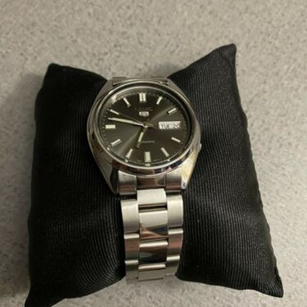 Seiko 5 SNXS79 Men's Automatic Watch Added Oyster Style Bracelet |  WatchCharts