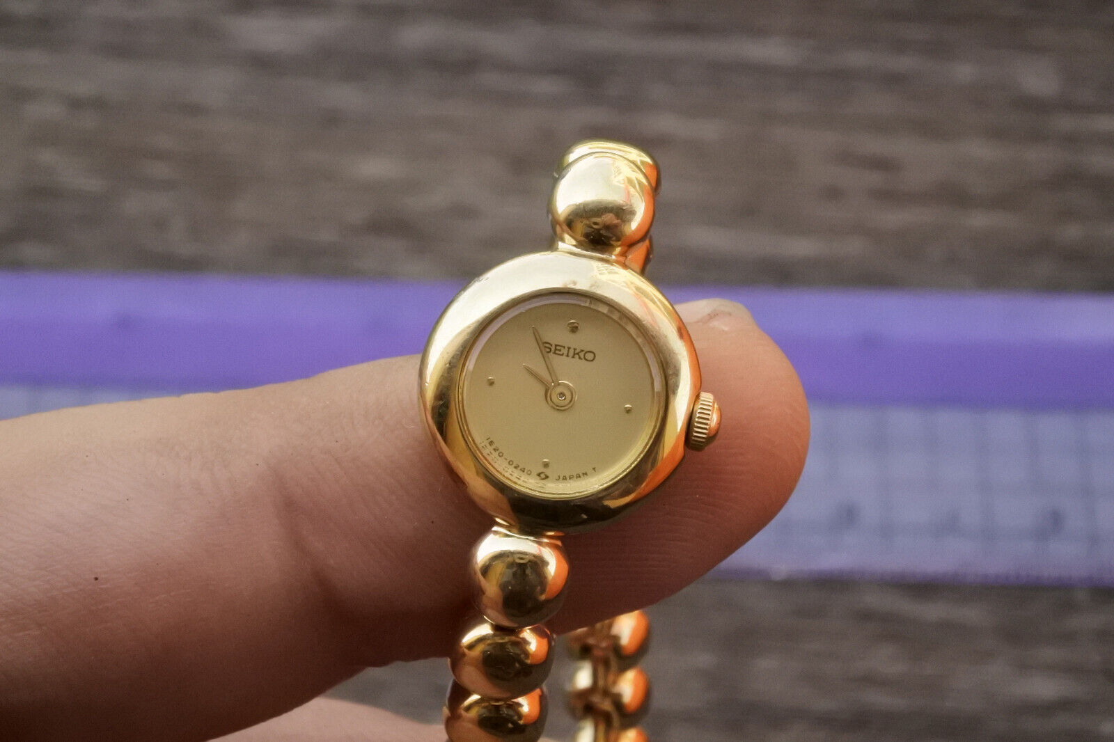 Mini Seiko Gold Plated 1E20 0070 Yellow Dial Lady Quartz Watch